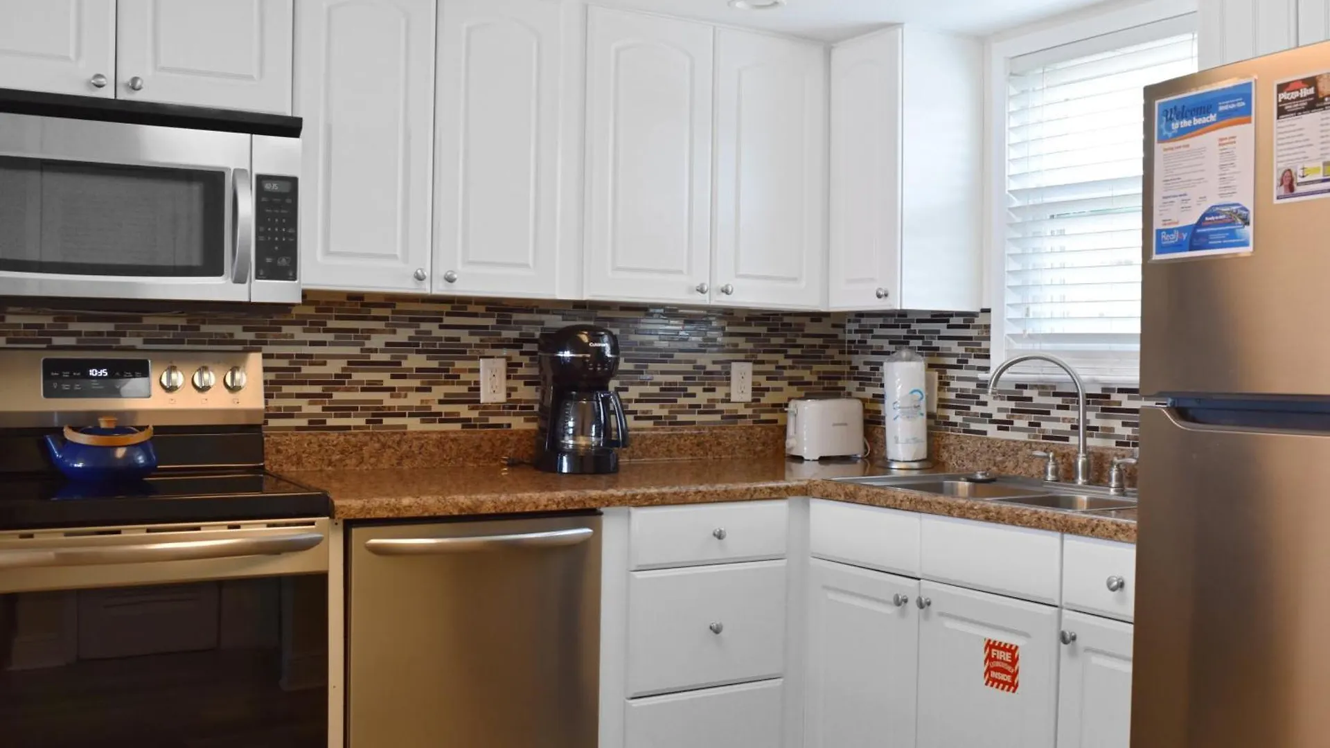 Apartment Grill Out With Private Beachfront Views! Destin