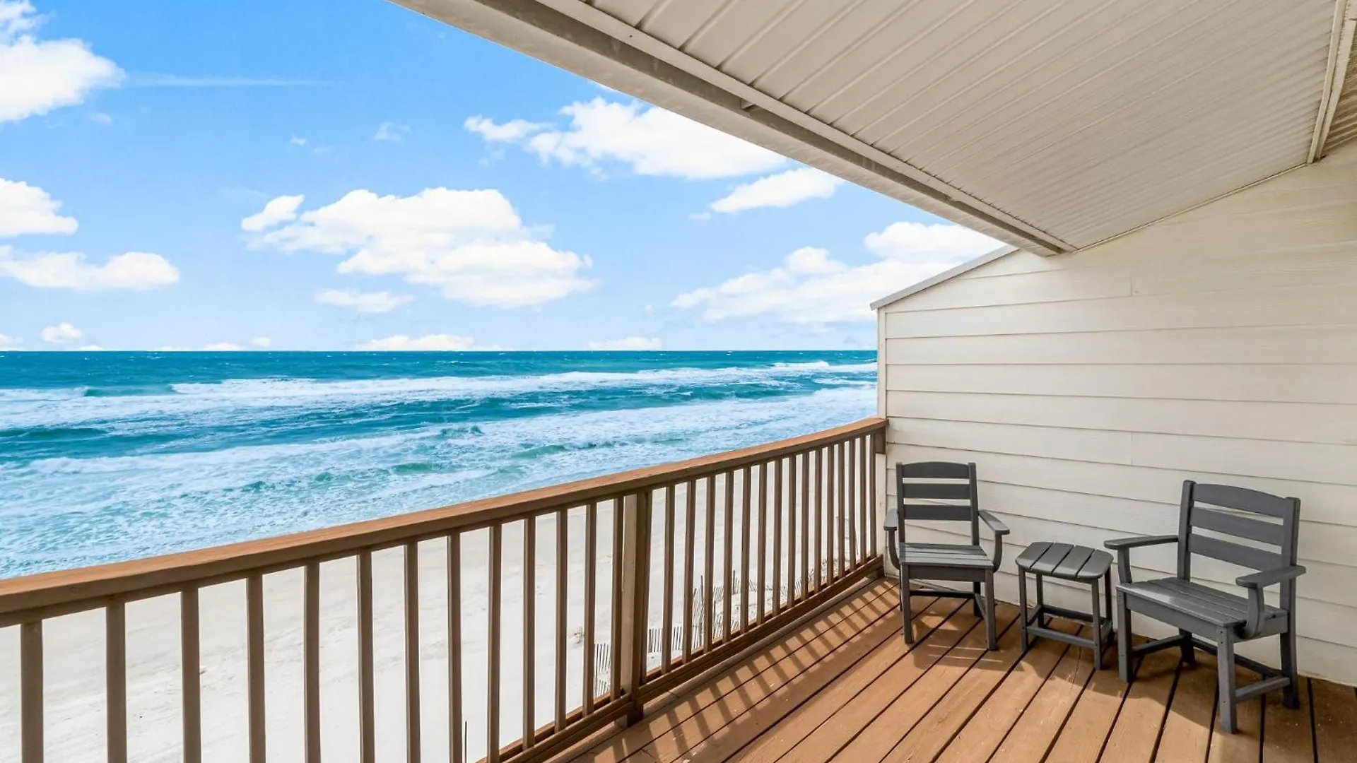 Grill Out With Private Beachfront Views! Destin